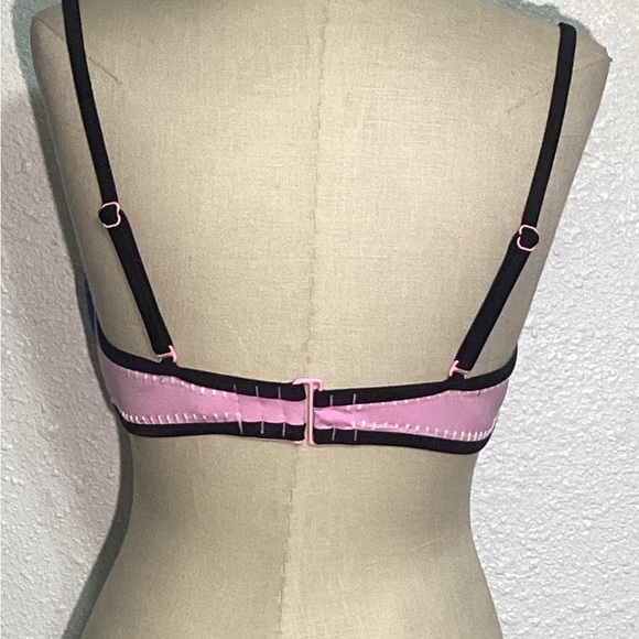 Victoria's Secret Retro  Bikini Top size 36DD - Picture 3 of 7